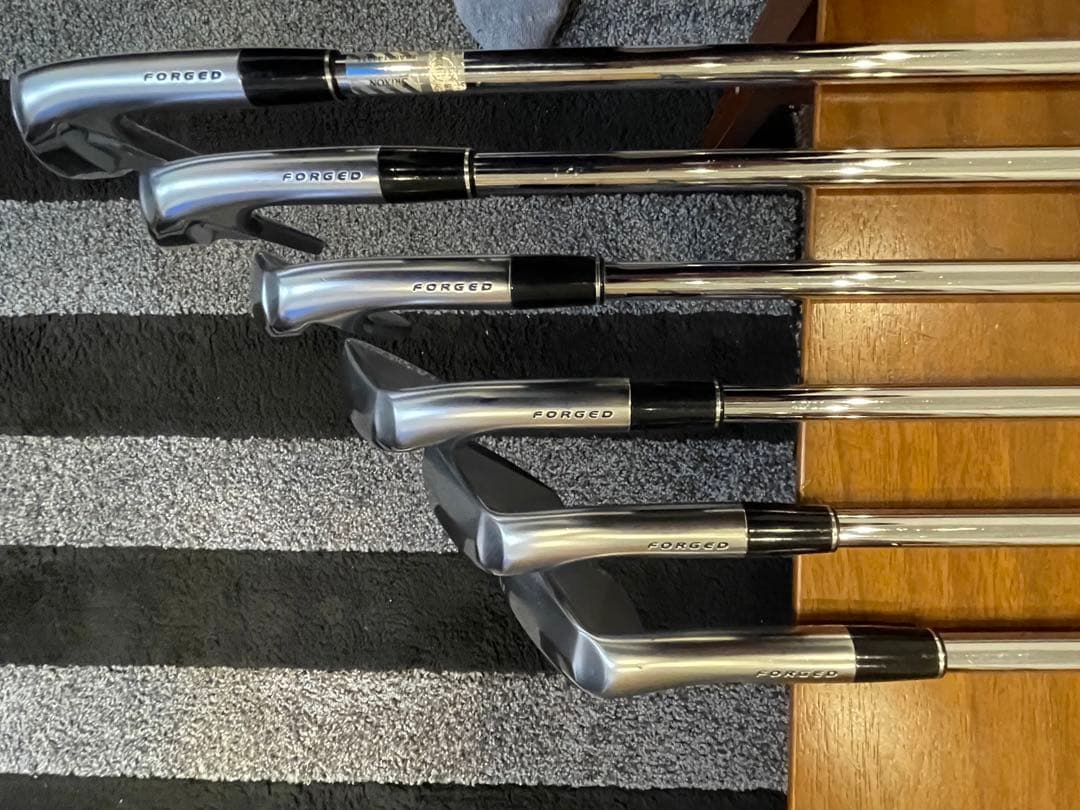 スリクソン　ZX5 MK2アイアン　DG 95【美品】　6本セット