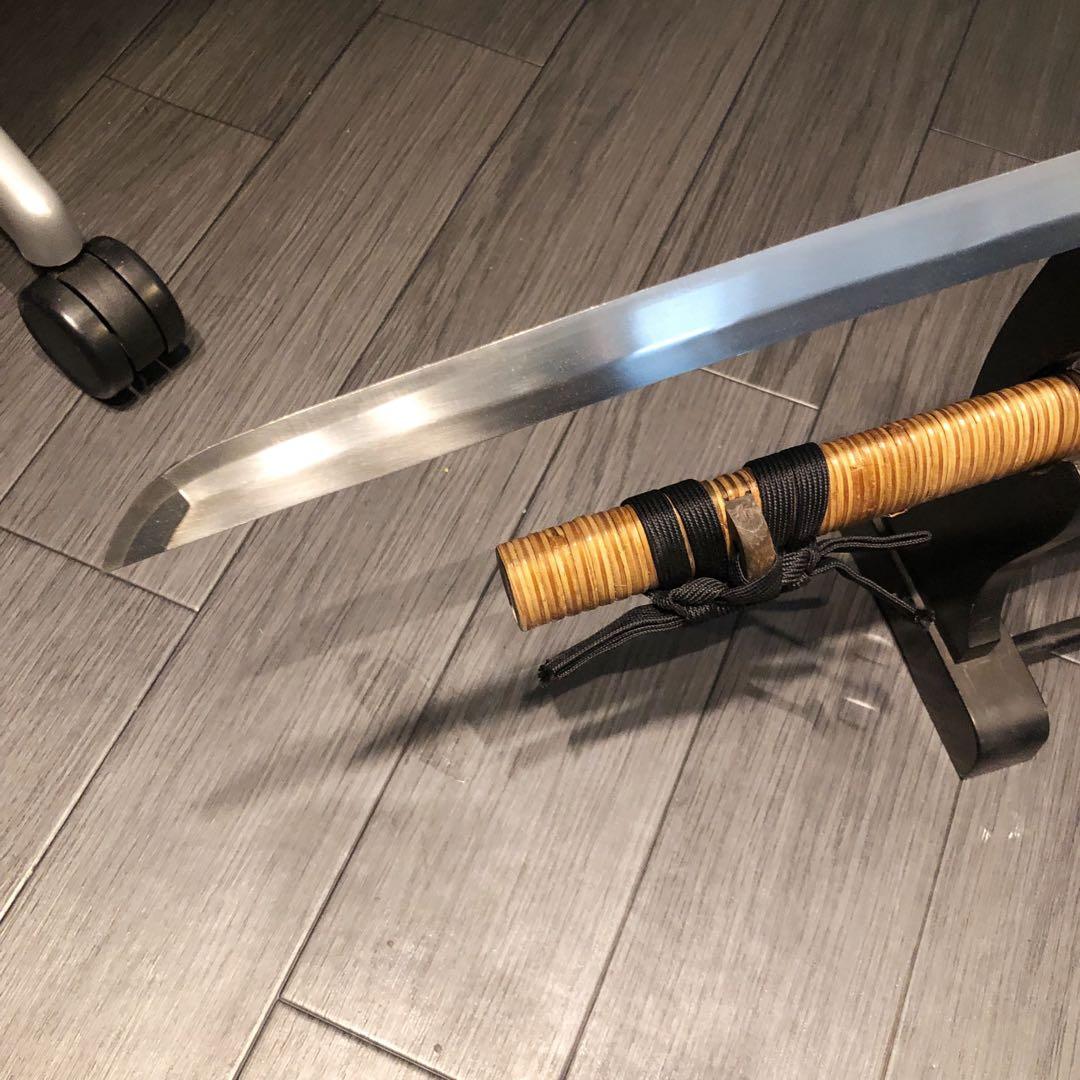 最高級模造刀　高級居合刀　藤巻き仕様　亜合金刀身　名刀　居合刀　重量感あり