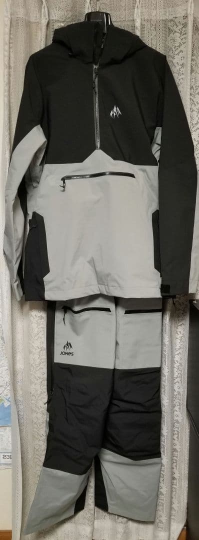 JONESスノーボードウェア ジャケット&パンツセット