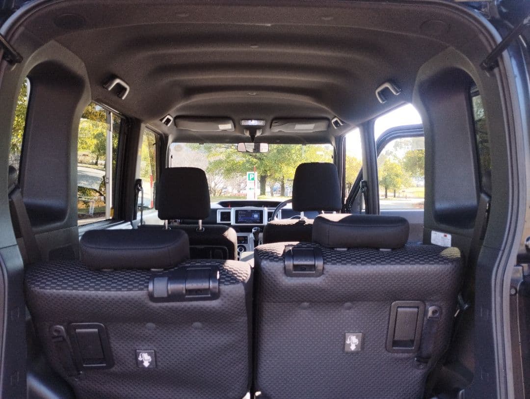 人気の黒ウェイク　車検8年2月27日　充実装備　室内広々　激安