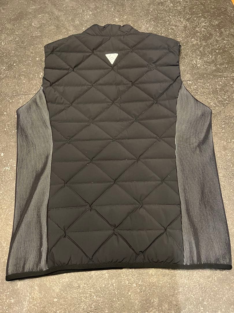 MARK&LONA キルティングベスト ブラック　サイズ50