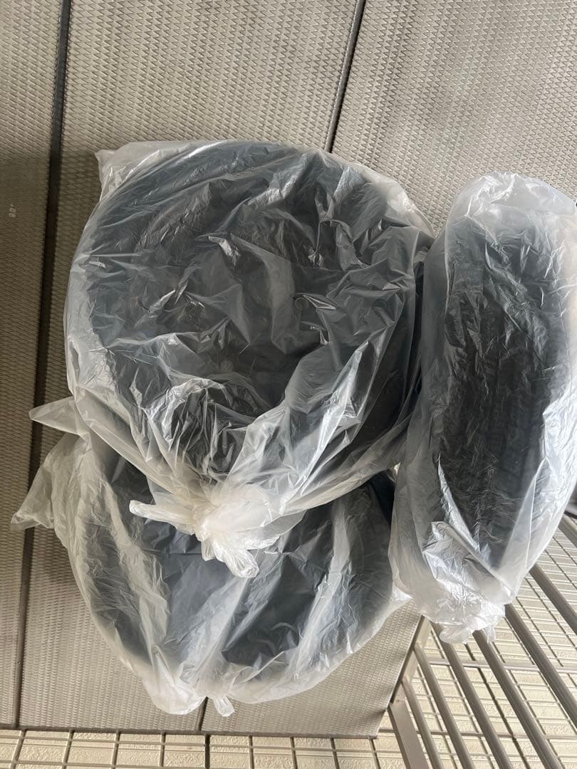 スタッドレスホイールセット①セットで②を購入お願いします