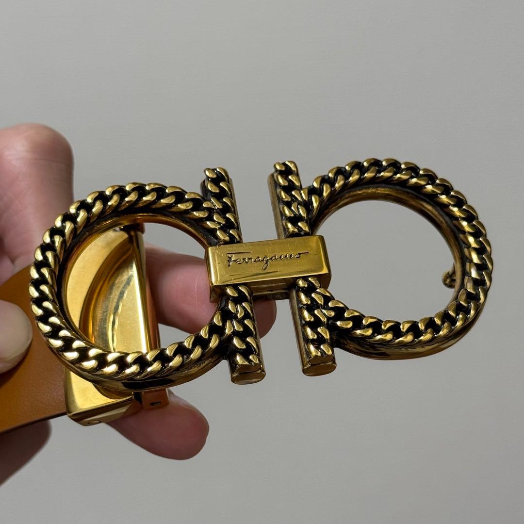 美品 Salvatore Ferragamo ガンチーニベルト キャメル
