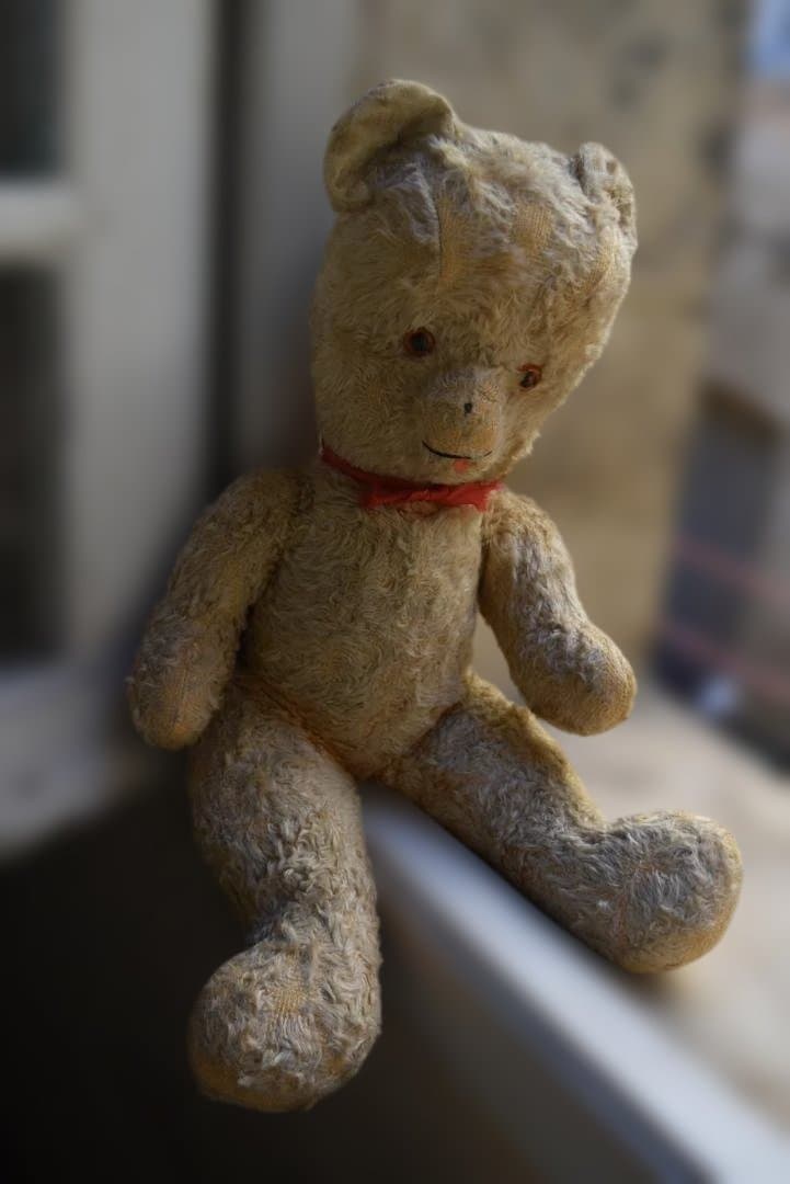 フランスアンティーク たくさん可愛がられたテディベア 熊ぬいぐるみ