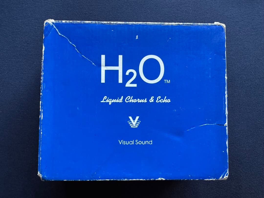 Vrsual Sound H2O Delay Chorus 箱 取説 付き