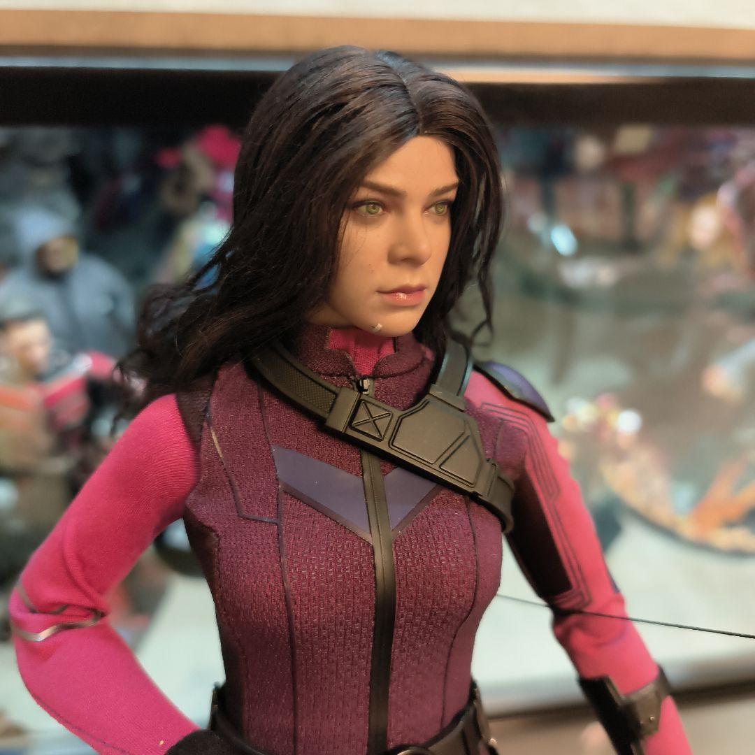 ホットトイズ　ホークアイ　ケイトビショップ　カスタマイズ品