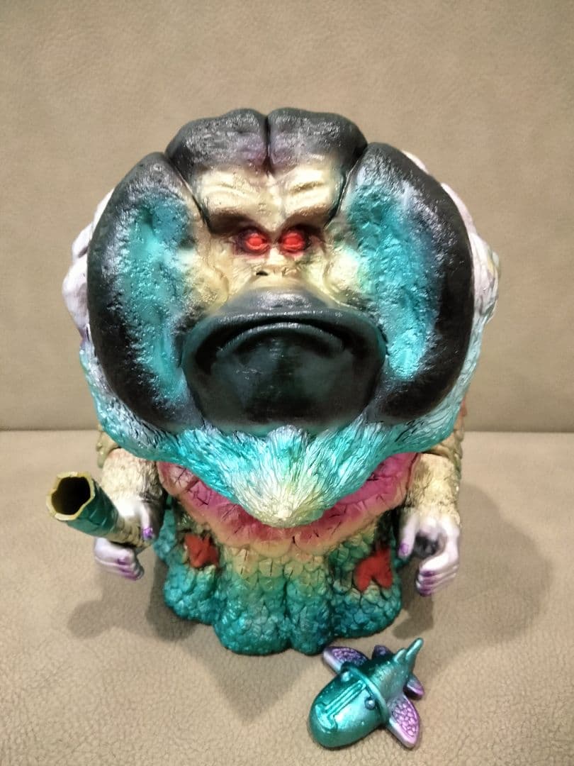 ソフビ　monstock 超未来人類ヒバンゴ　エトヤ製作堂　izumonster