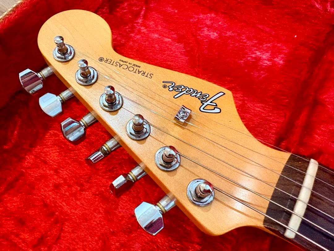 F*様 U*u様 【ネック良材 / CS Fat ’50s 搭載】Fender