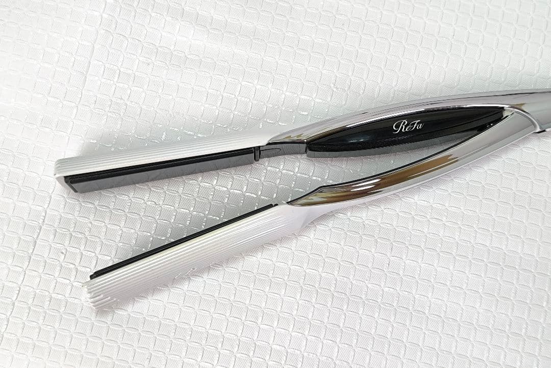 21年製 正規品　ReFaリファ ビューテック ストレートアイロン　2