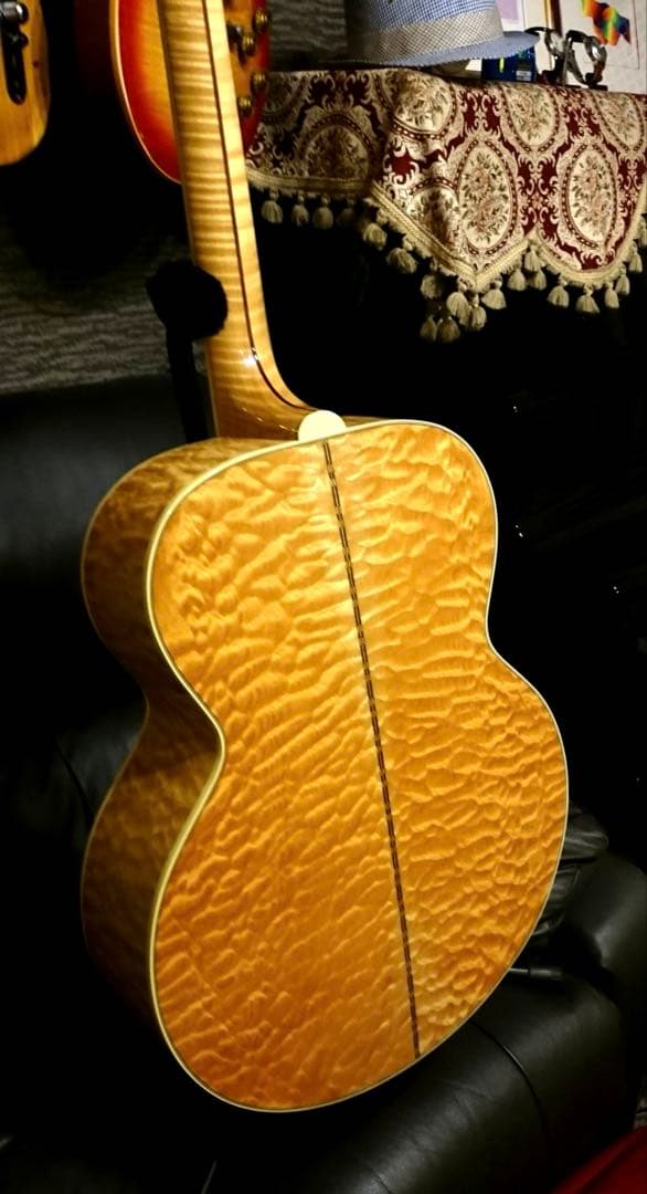 Gibson CustomShop MONTANAGOLD ギブソン　アコギ