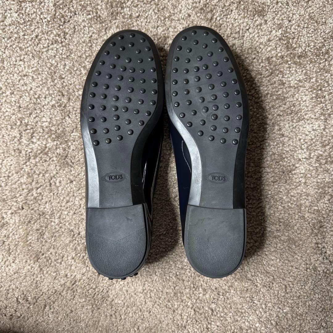 TOD’S トッズ ローファー パテント ネイビー