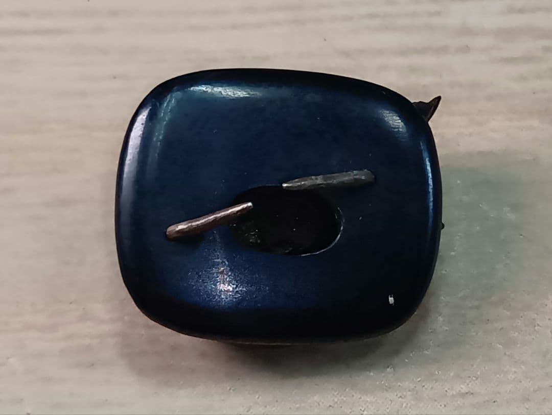 煙草入れ／前金具雁