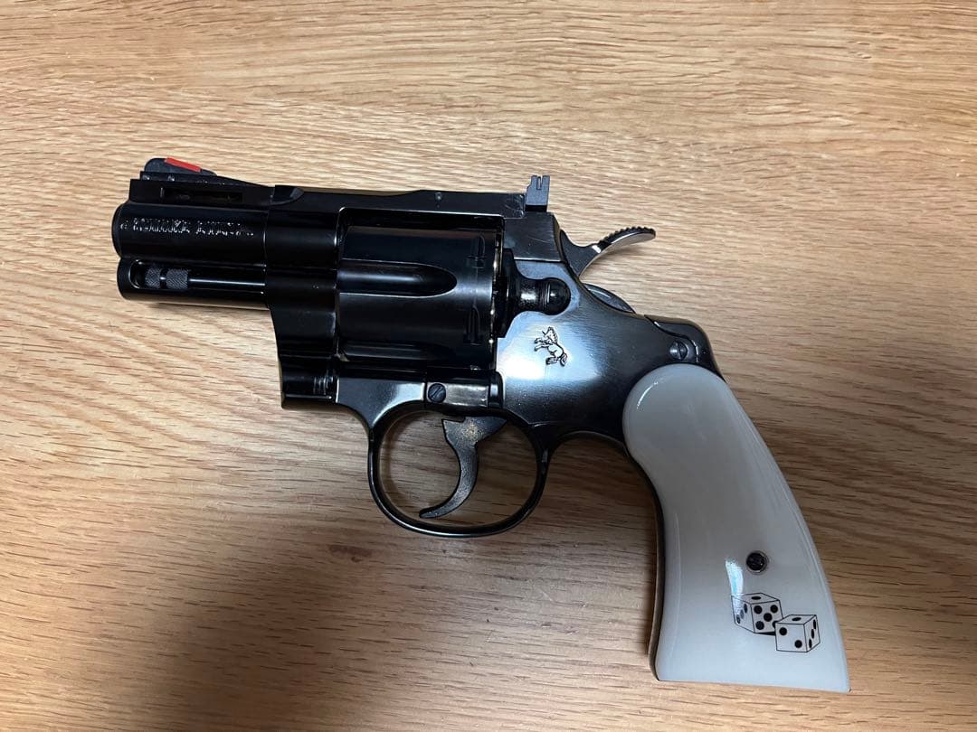 タナカ　パイソン　ガスガン　スネークアイズ