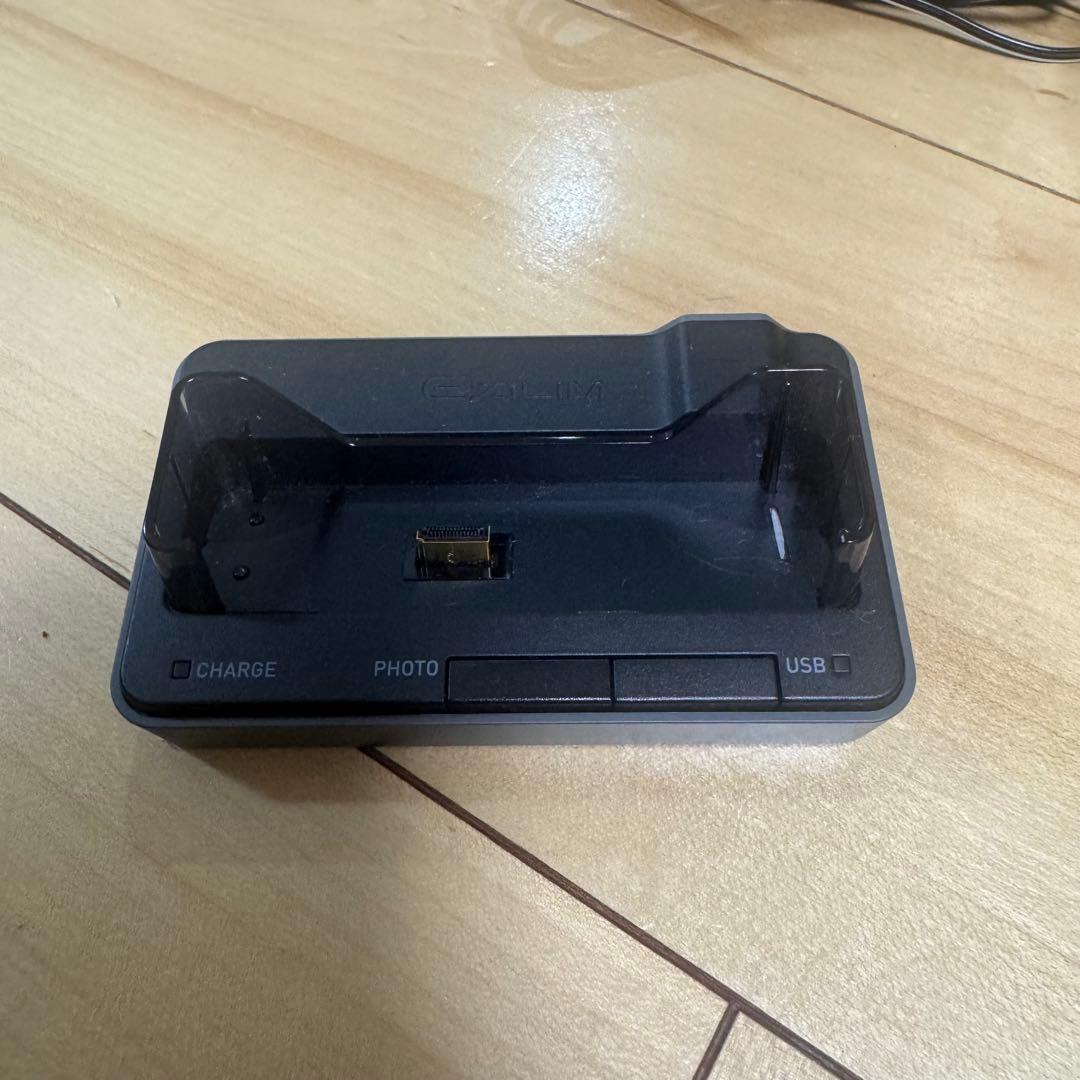 【美品】CASIO デジタルカメラ EXILIM EX-Z600 シルバー