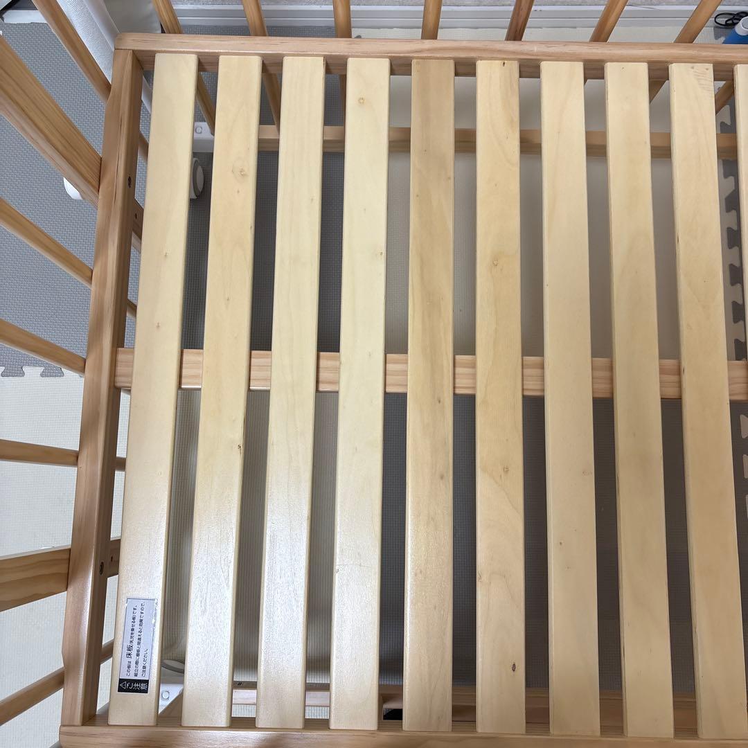 babubu. 木製ベビーベッド　キャスター付