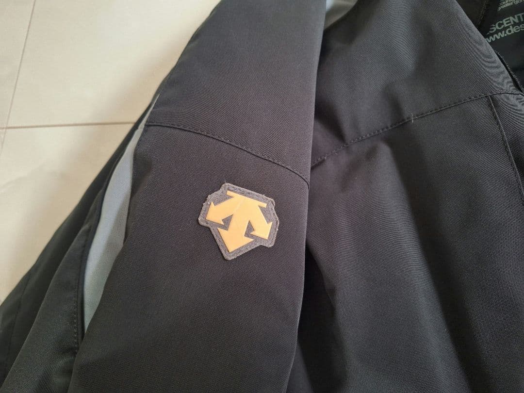 デサント DESCENTE スキーウェア 　ダウンXL(LL)