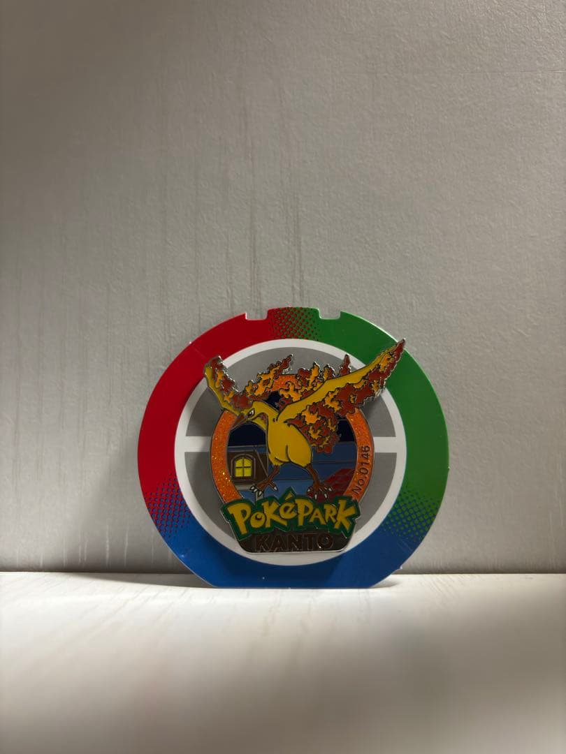 ポケパークカントー ファイヤー　ピンバッジ