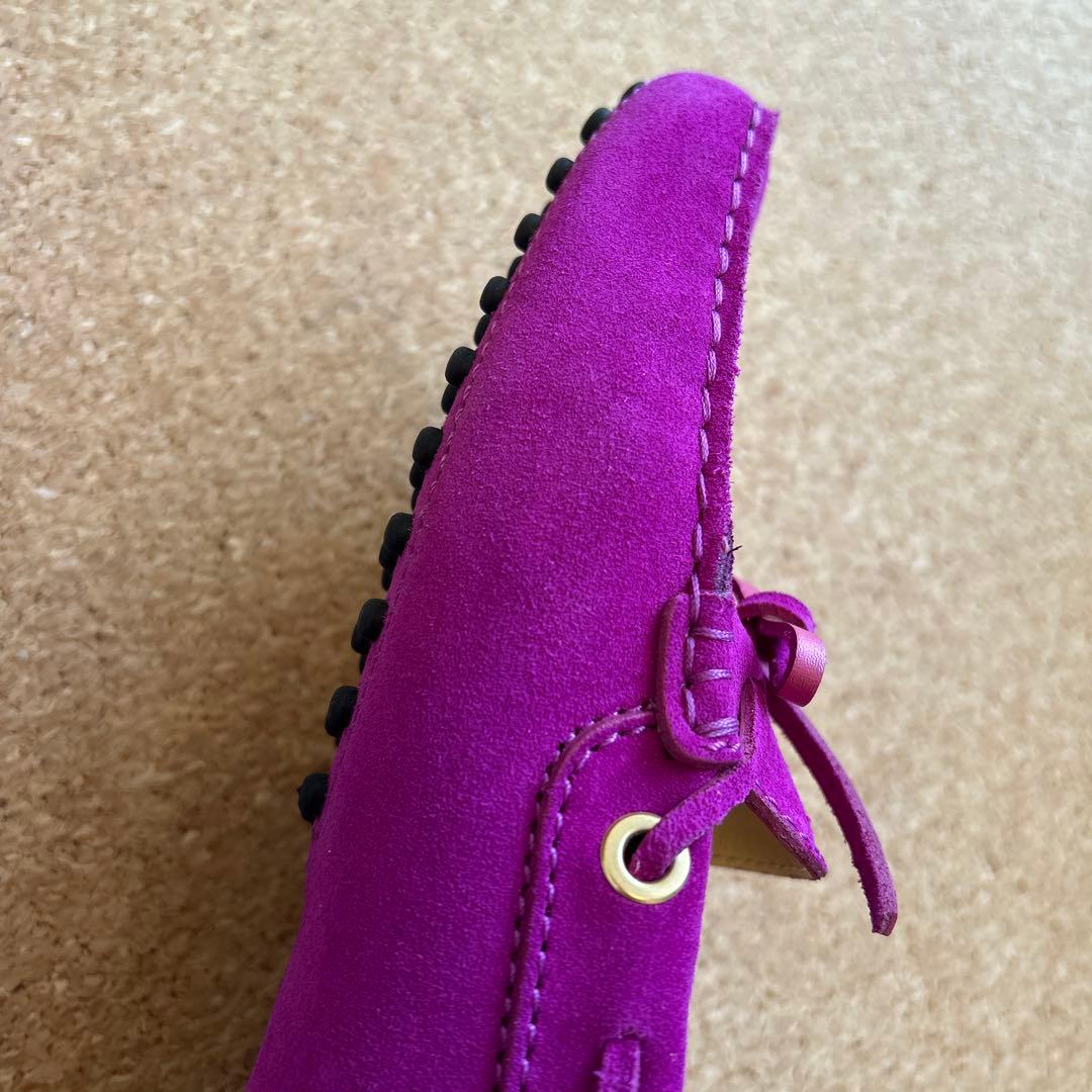 TOD'S パープル スエード ローファー極美品ほぼ未使用　ドライビングシューズ