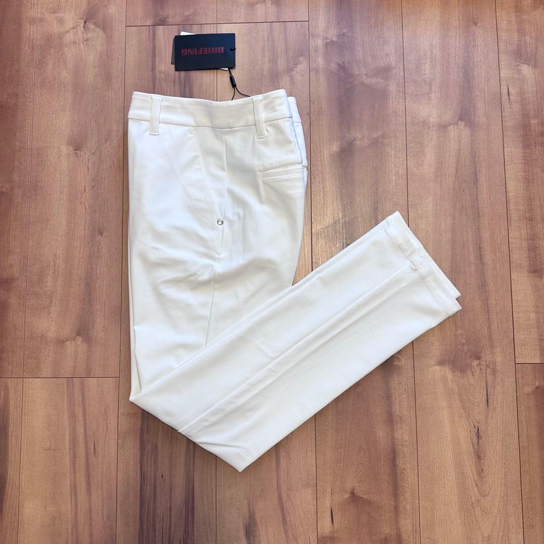 定番　スリムパンツ　ホワイト　サイズM 春夏　ストレッチ　新品タグ付　レディース