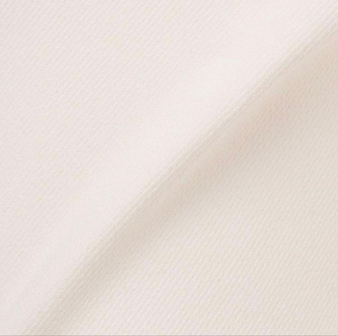 定番　スリムパンツ　ホワイト　サイズM 春夏　ストレッチ　新品タグ付　レディース