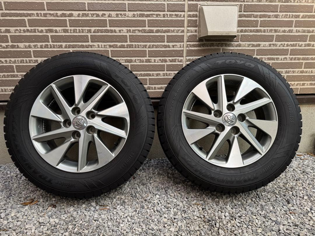 アルファード／ベルファイア TOYO16インチスタッドレス 純正ホイール付
