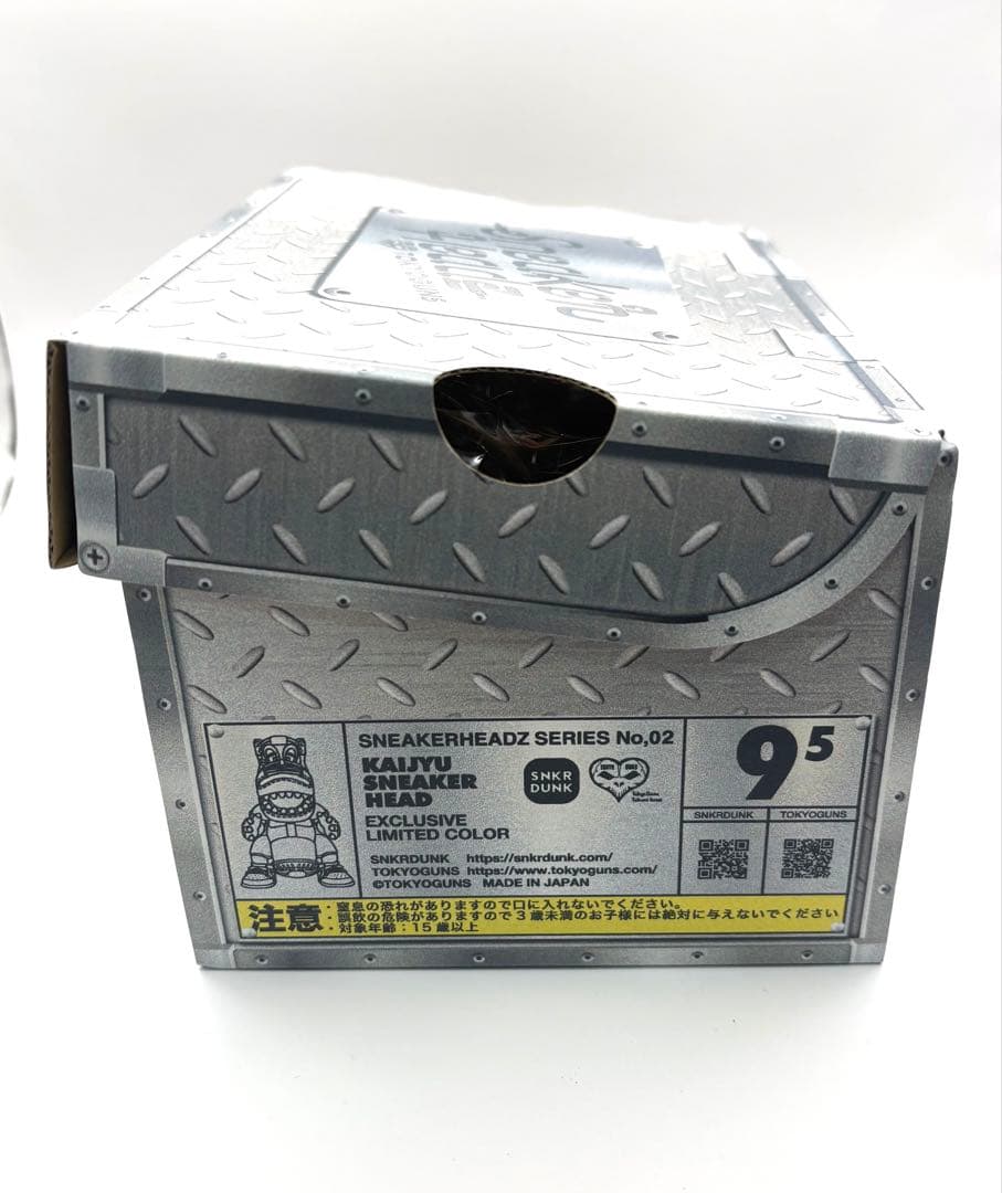 TOKYOGUNS SNKRDUNK 怪獣スニーカーヘッド シルバー