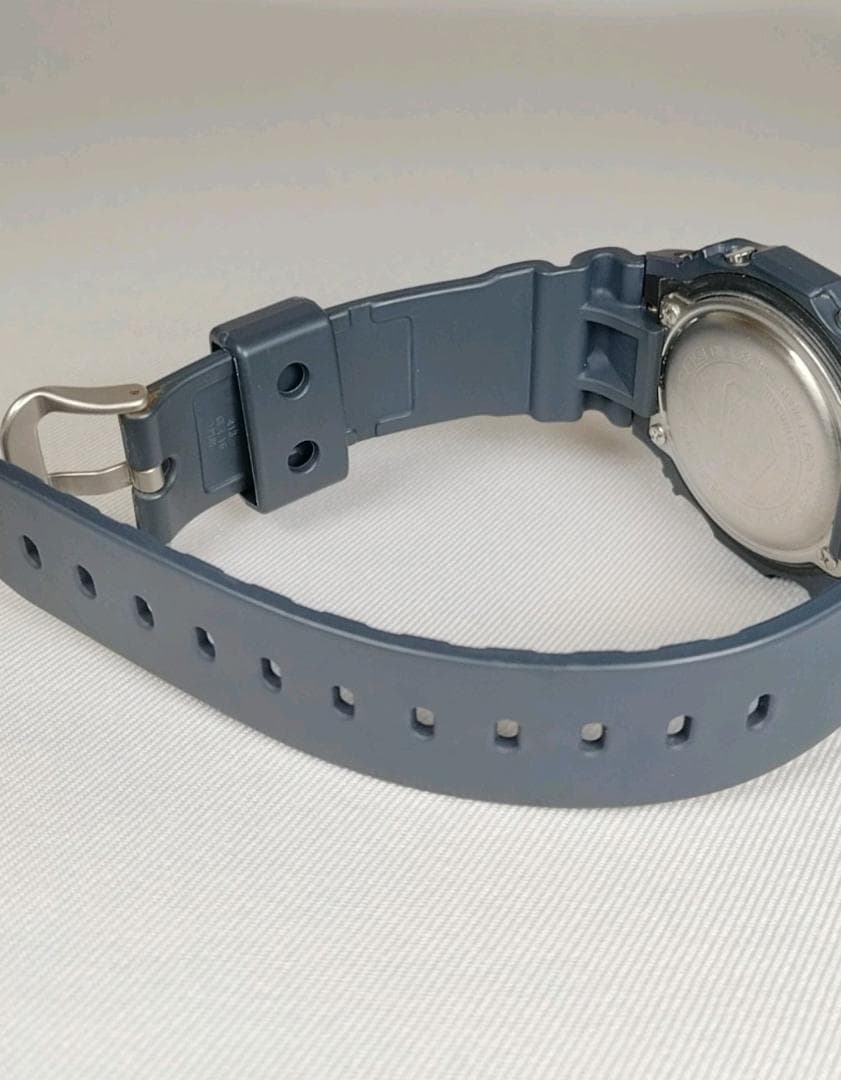 CASIO G-SHOCK GW-M5610NV-2JF 電波ソーラー デジタル