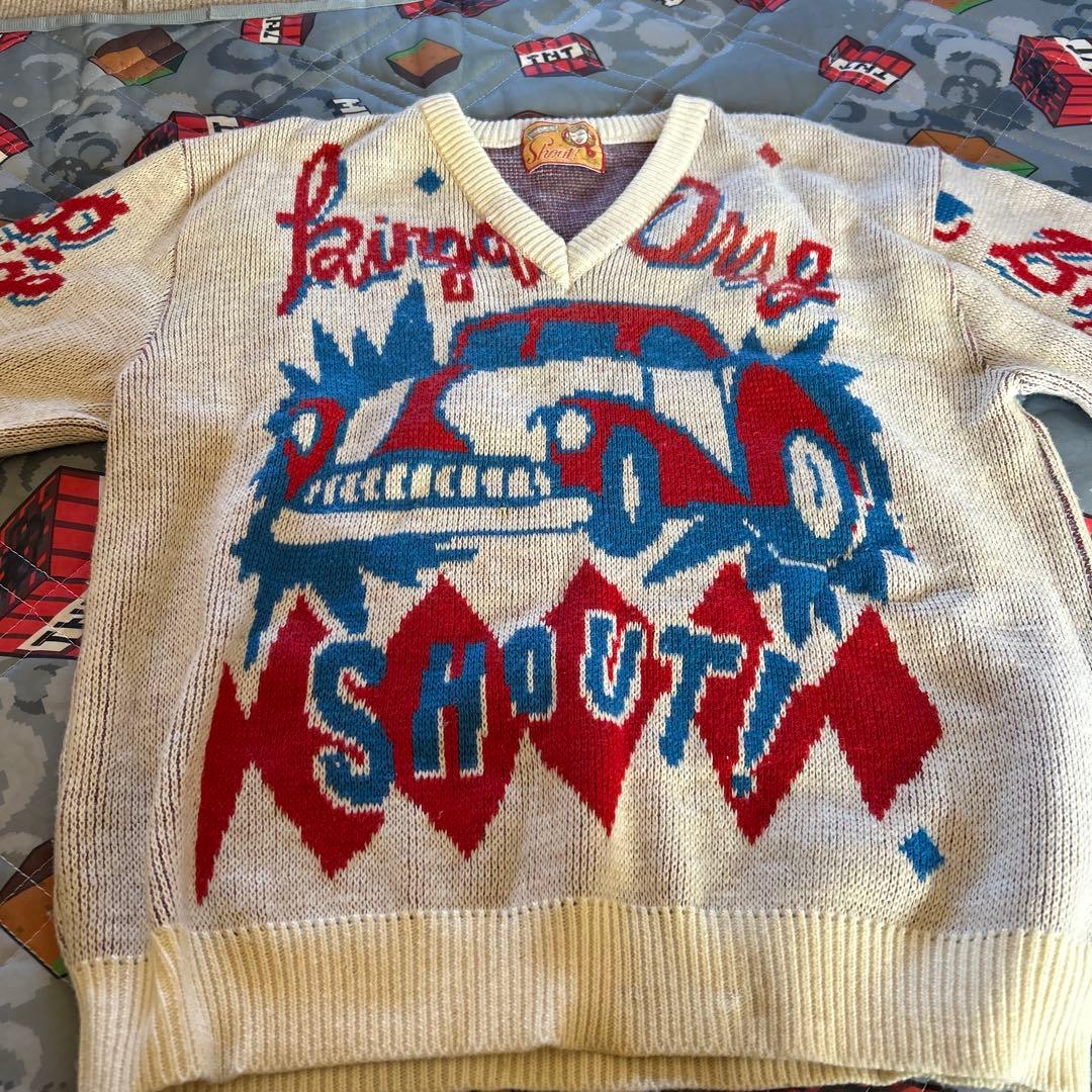 P*s様 80s レトロ　Shout! 車デザイン ニットセーター　汚れ有り
