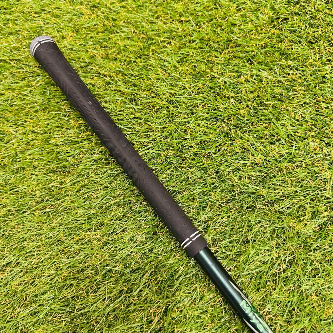 【男性用】XXIO ゼクシオ X -eks- ユーティリティ 4番 20°（S）