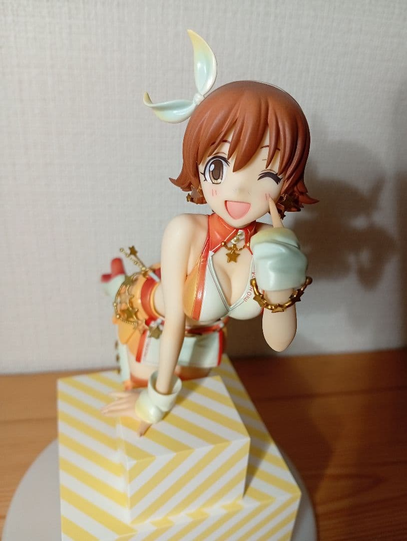 本田未央　フィギュア　アイドルマスター　デレマス