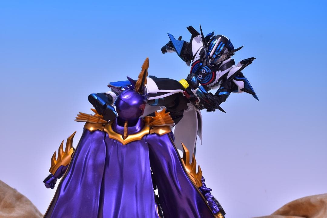 改造品 S.H.フィギュアーツ 仮面ライダー クローズエボル