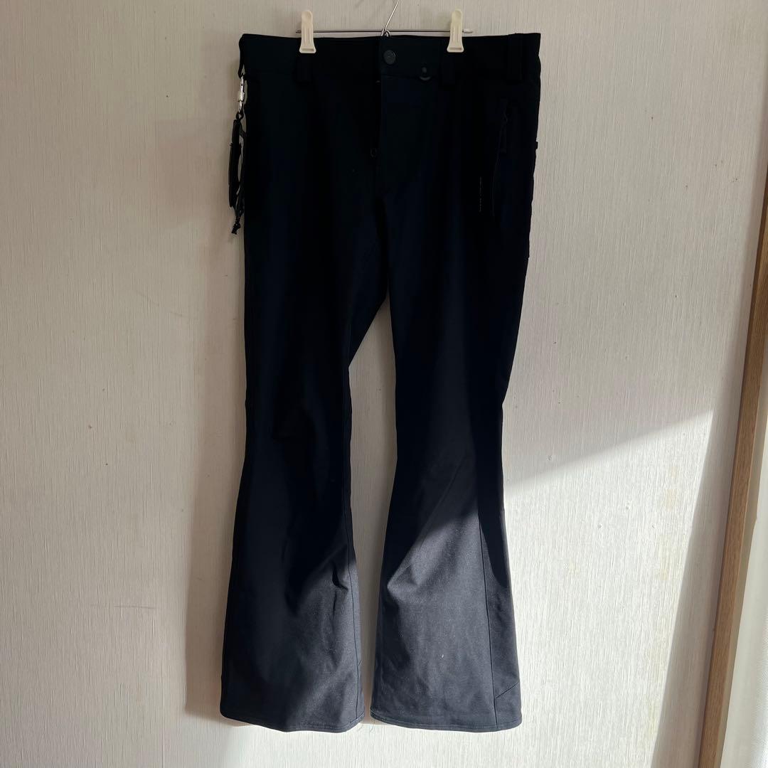 Burton スノーボードパンツ 黒