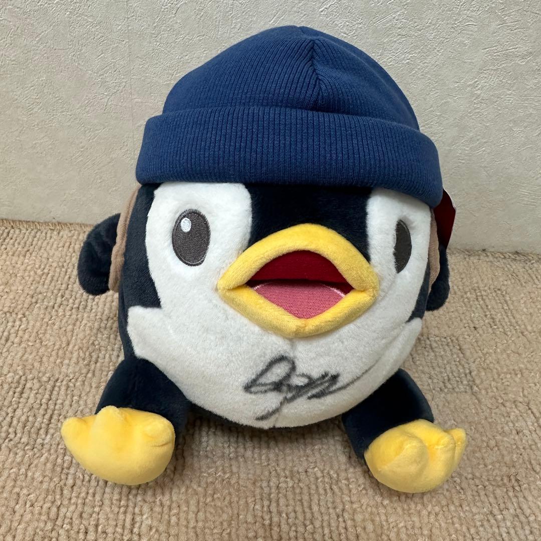 ペンギンのダン ぬいぐるみ Dep選手サイン入り