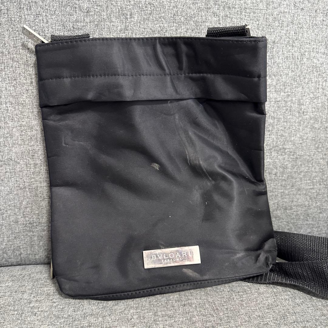 BVLGARI ブラック ショルダーバッグ
