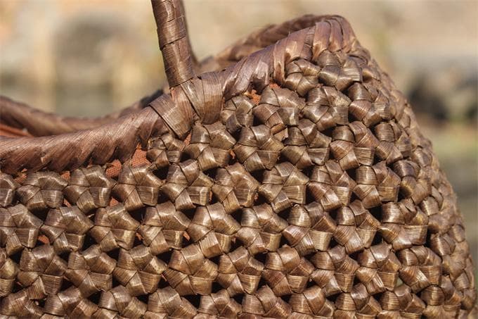 山胡桃木 クルミ 六角花結び編み 山葡萄 籠 かご バッグ コンパクト 巾着