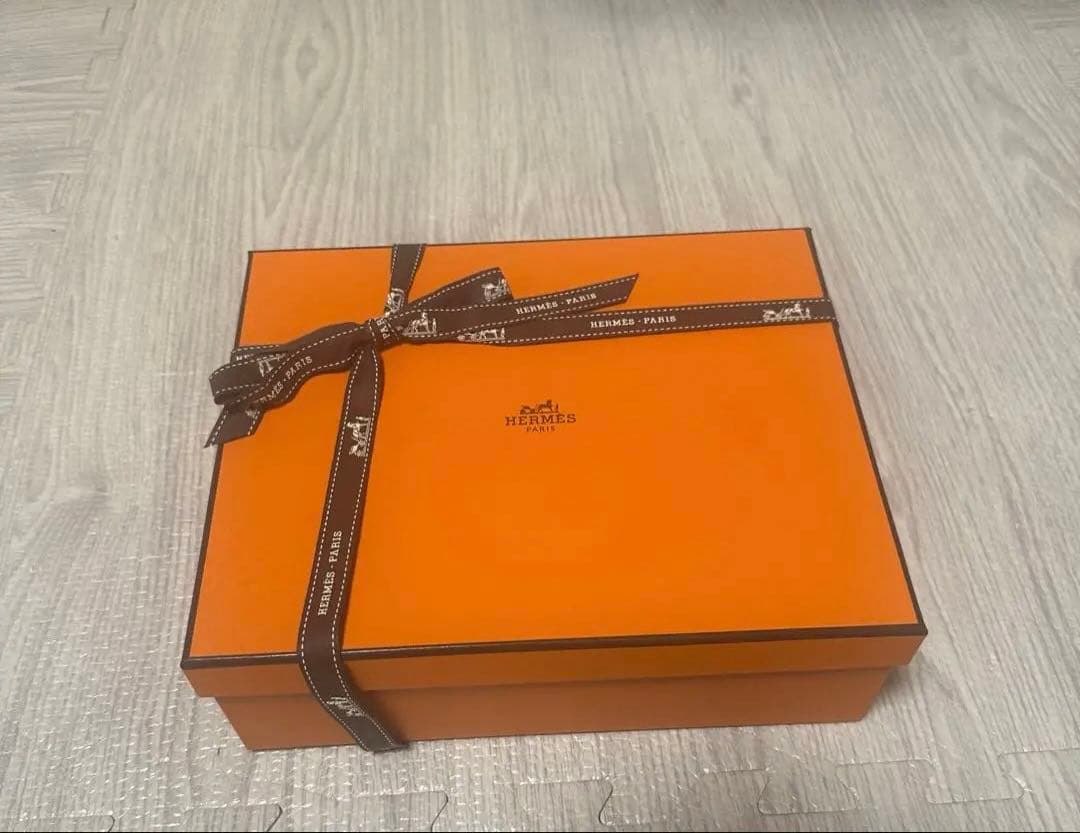 新品　W刻印　HERMES エルメス インザループ ボディバッグ ヴォースイフト