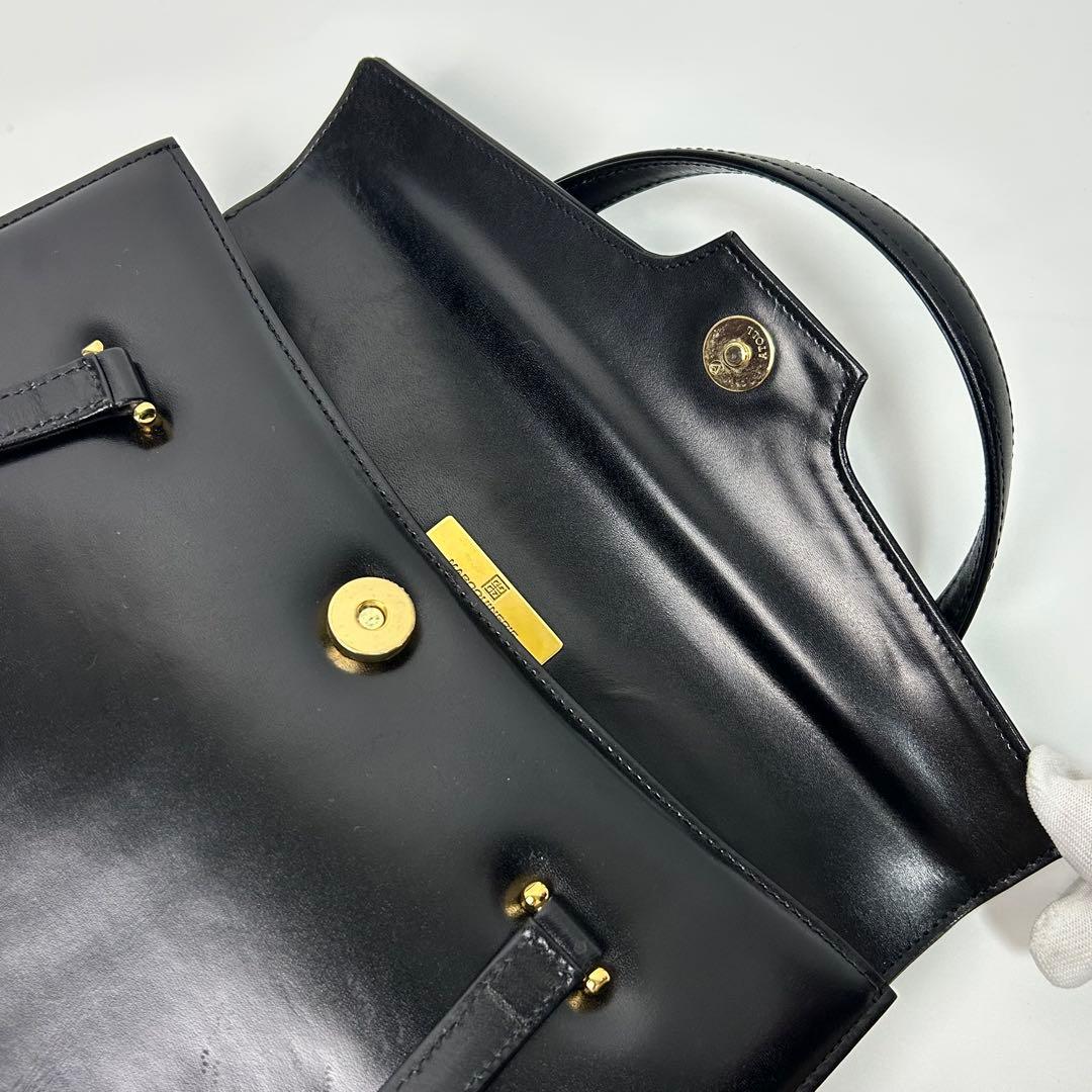 美品✨ GIVENCHY フォーマルバッグ レザー