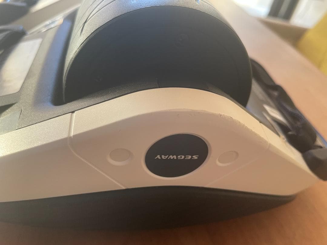 Segway Drift W1 電動スケボー