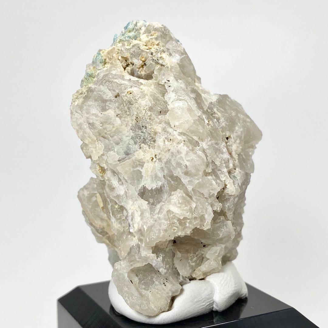 ユークレース　母岩付き　ジンバブエ産　鉱物標本　原石鉱石　天然石　ストーン