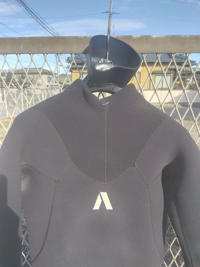 エアタイト　ネックエントリー　セミドライ　М〜ML程度 ウェットスーツ　リング付