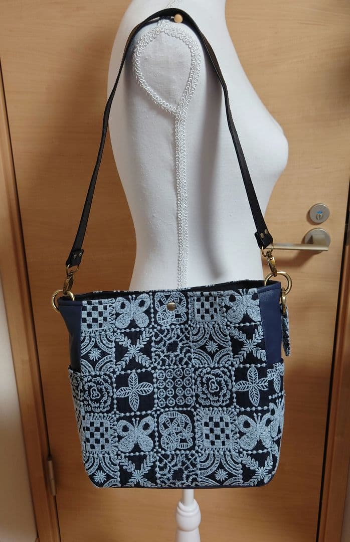 forest tile navy ミナペルホネン トートバッグ