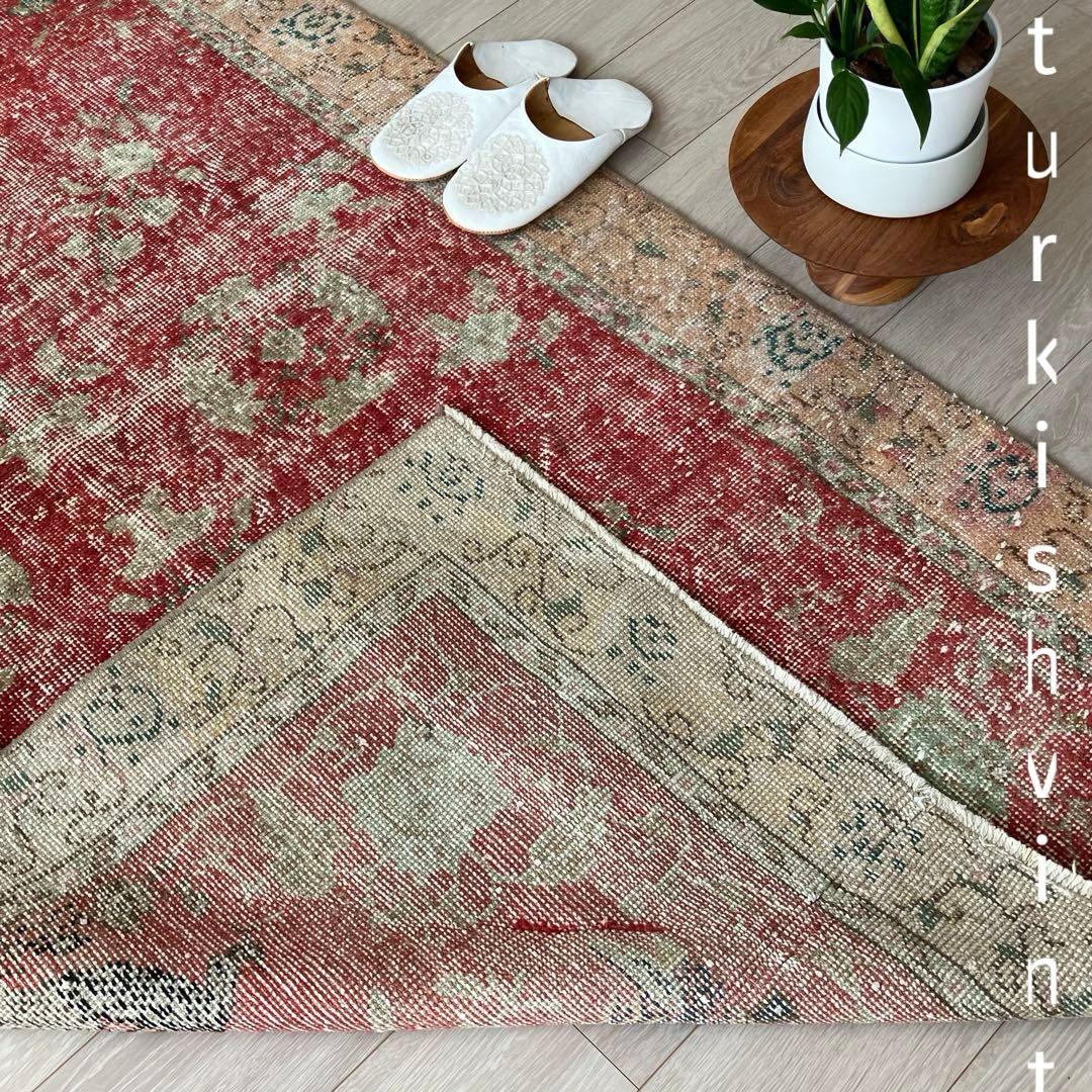 レア✳︎シャビーレッド　囲みコーラルオレンジ　フラワー　トルコヴィンテージラグ