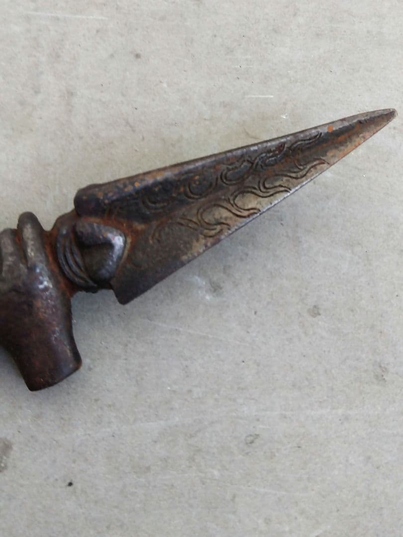 仏教法具 プルパ チベット密教 鉄製 アンティーク 呪具 霊具 ヴィンテージ