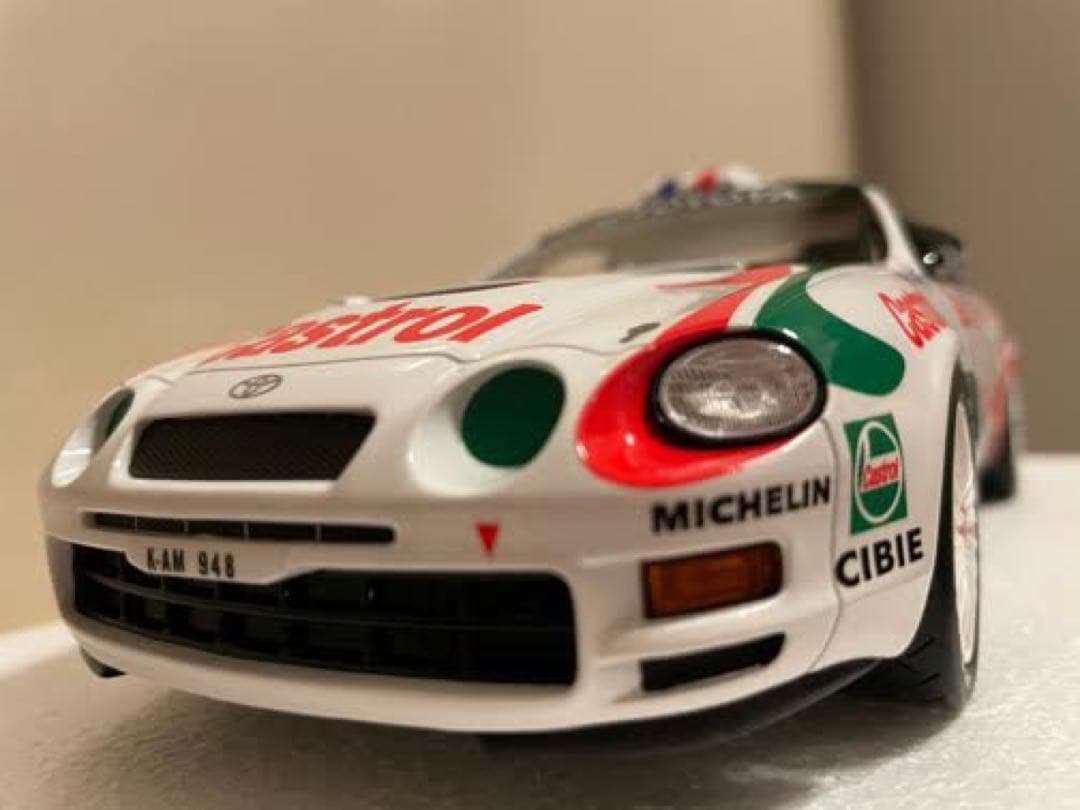 1/18 トヨタ セリカ GT-FOUR ST205