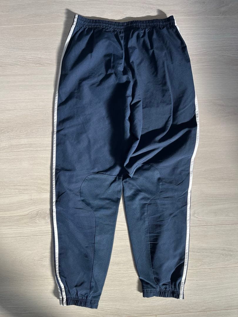 adidas 赤 ウィンドブレーカー　フランス代表レプリカ