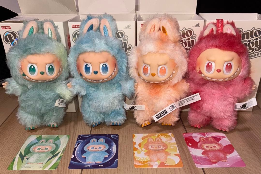 ラブブ エナジー Big into Energy 4体セットPOPMART