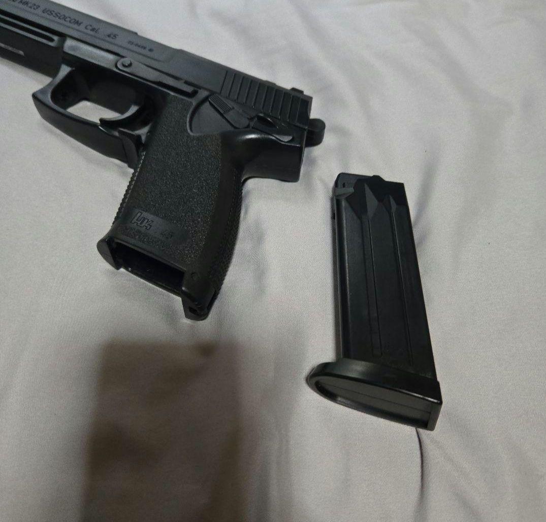 東京マルイサムライエッジとソーコム