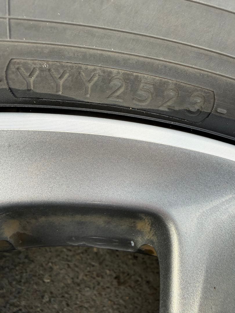 ステップワゴンRK5 後期純正16インチ