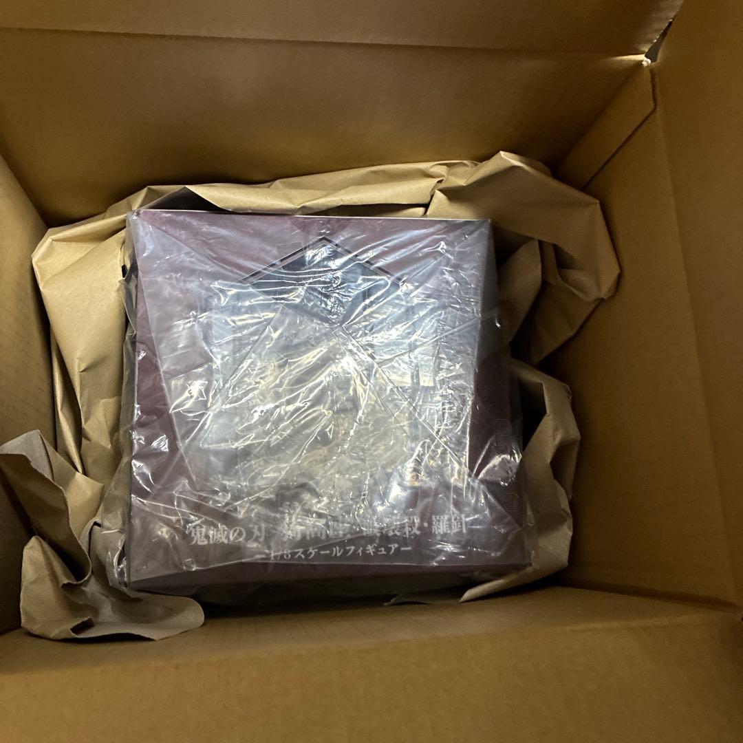 鬼滅の刃　猗窩座　破壊殺　羅針　1/8スケールフィギュア