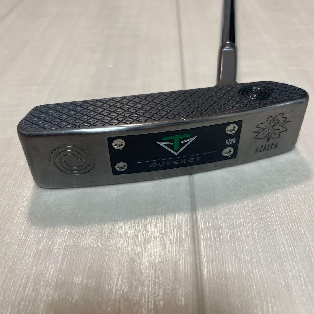 ODYSSEY パター AZALEA